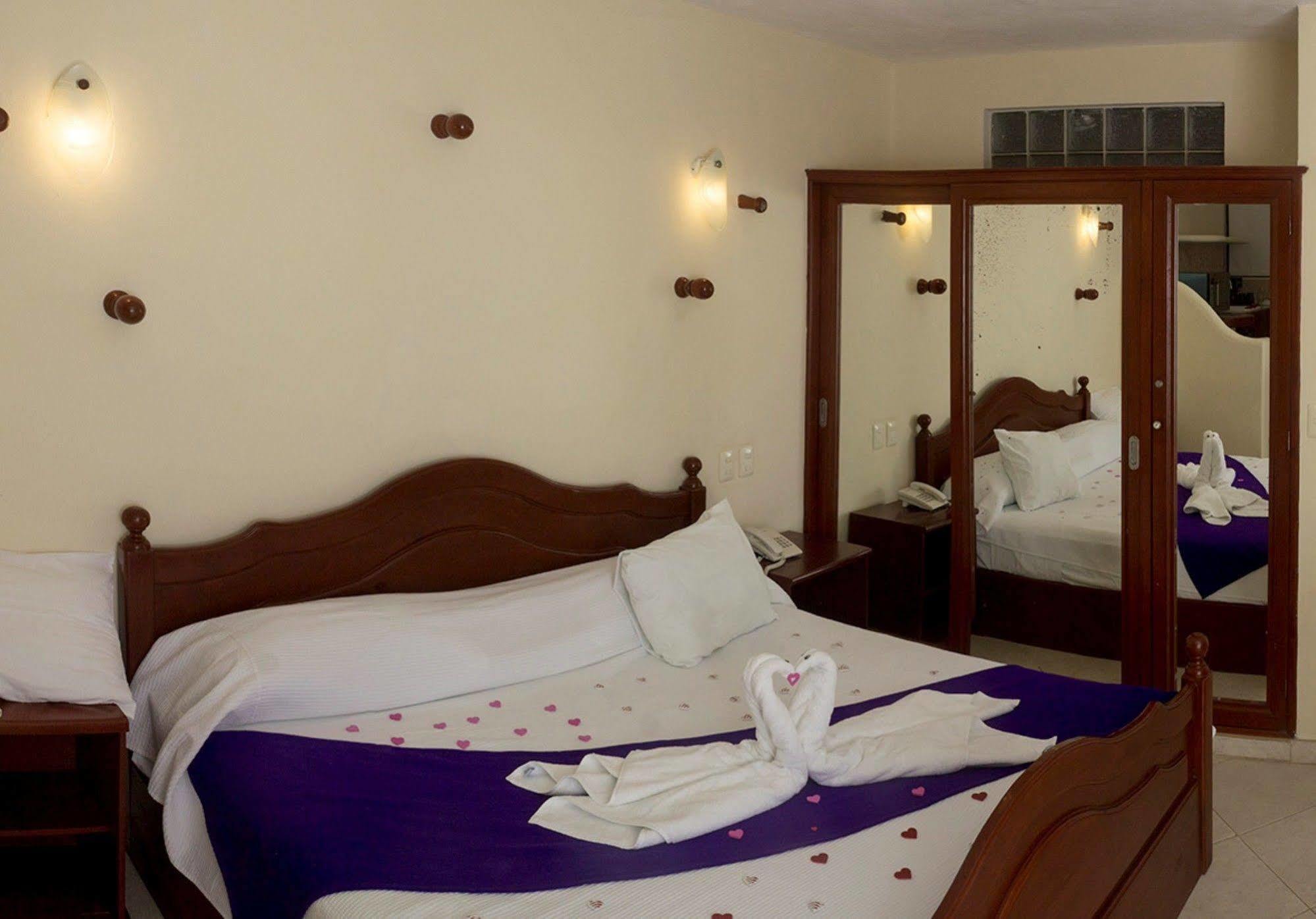 Villas Coco Resort - All Suites (Adults Only) Isla Mujeres Exterior foto